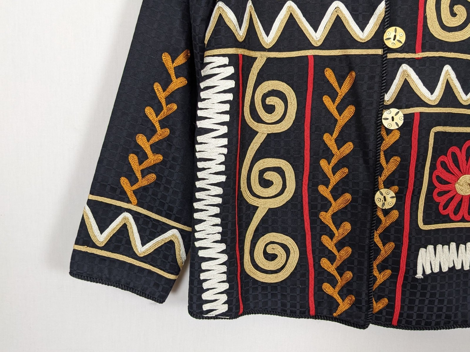 Vintage Alex Kim 90’s long sleeved abstract art black lined black colorful blaze