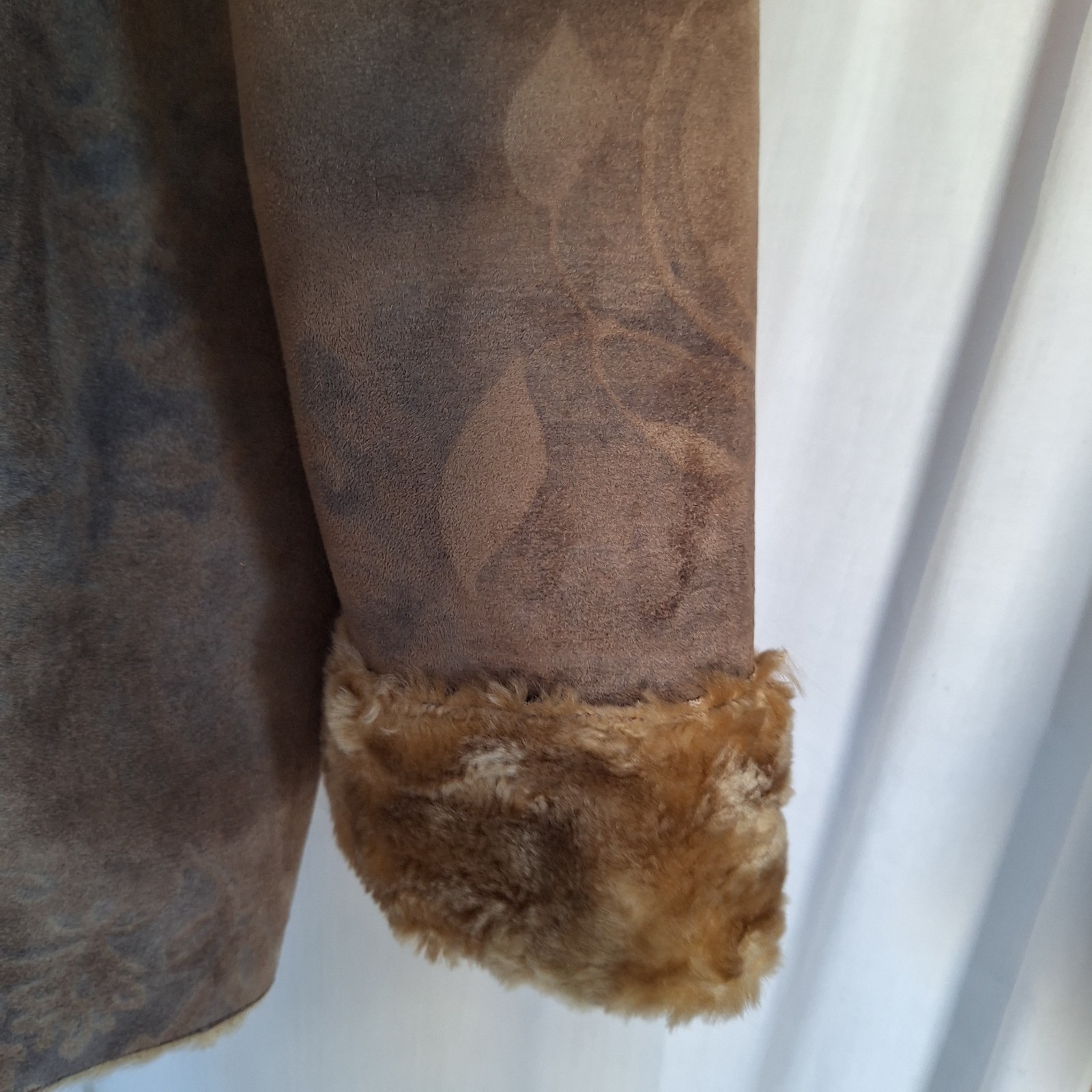 Vtg Chico’s Design Artisan Faux Suede Fur Shearling Coat Sz 1