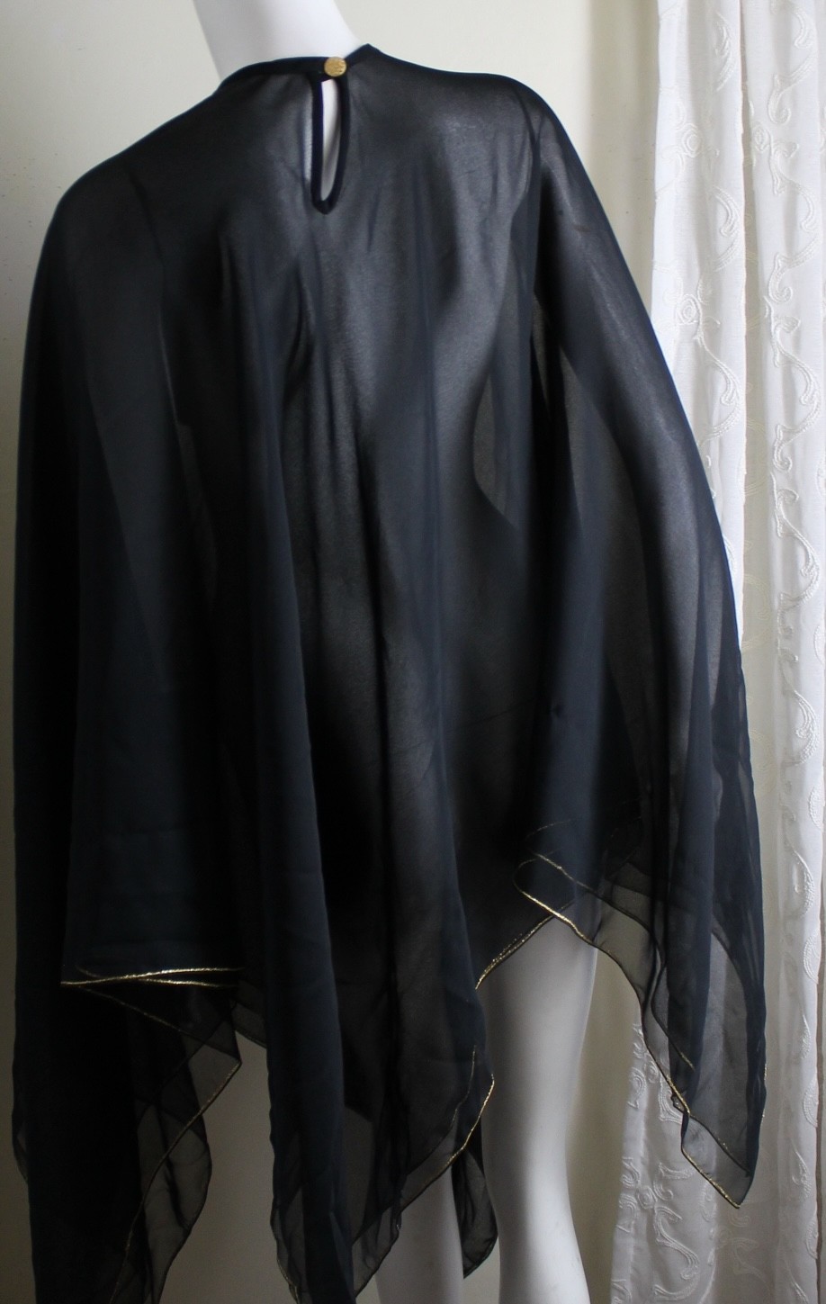 AS IS DAMAGE Estate vintage Saks Fifth Avenue Chiffon Cape Double-Layered XS S M