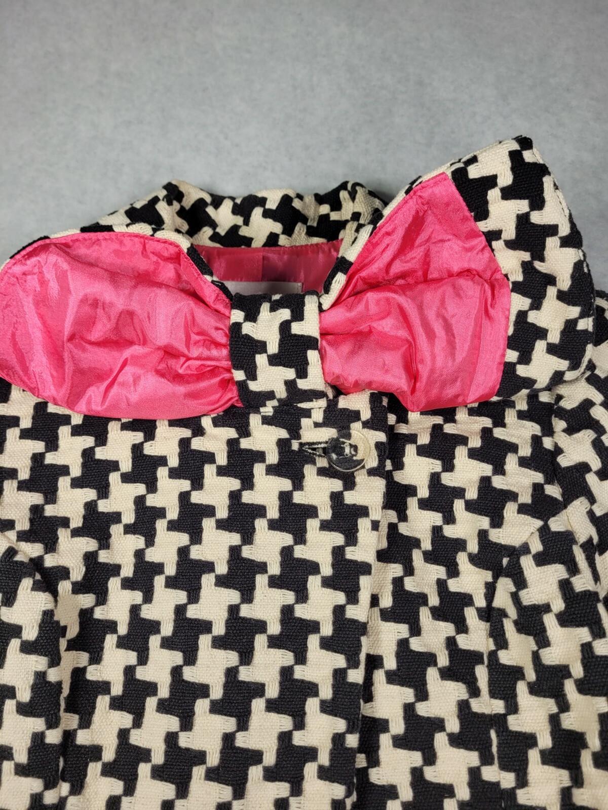 Vintage 3 Sisters Black White Pink Geometric Print Bow NICE RARE