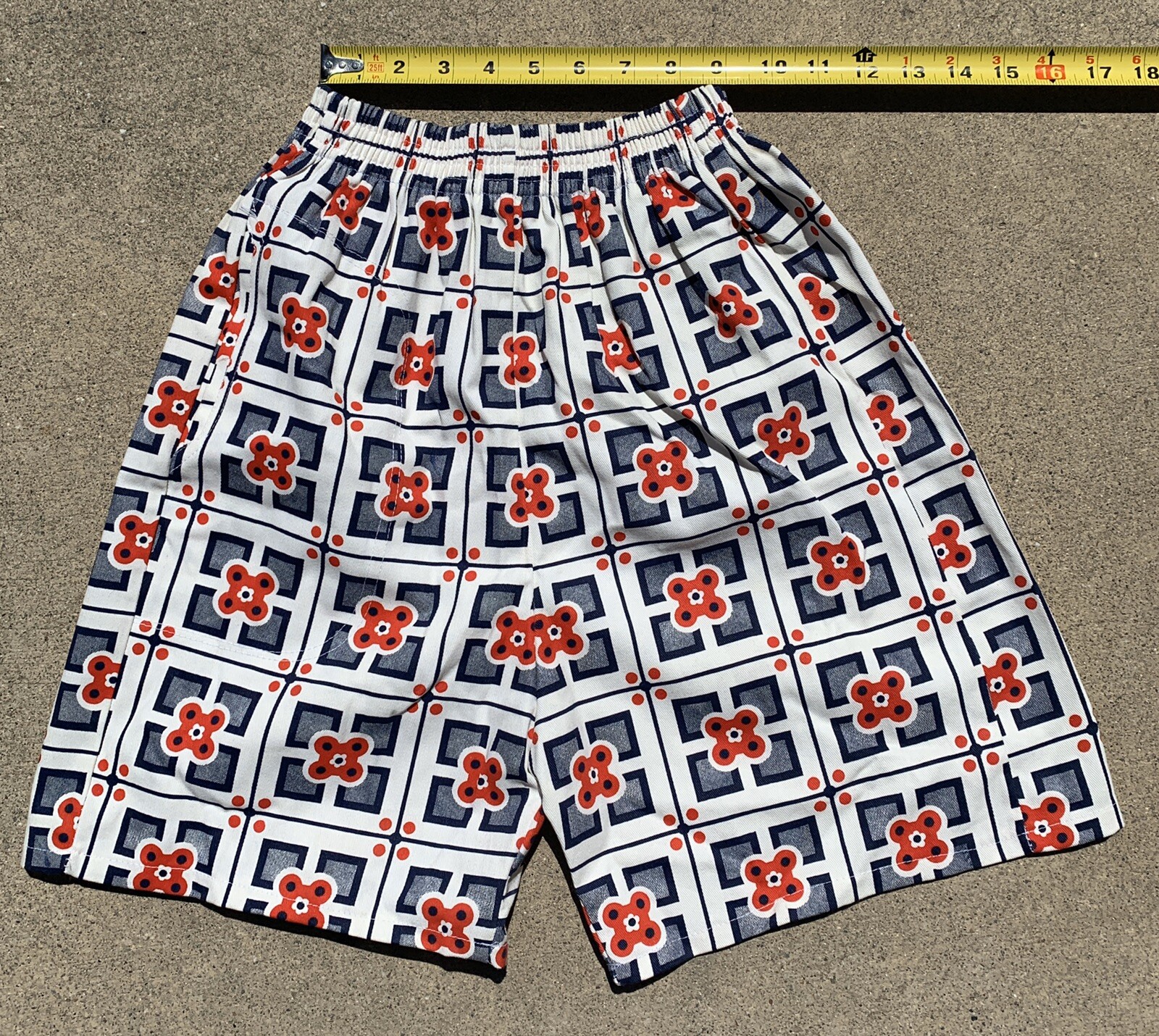 Vintage High Waist Shorts Red White Blue Geometric Floral Elastic Waist XS S