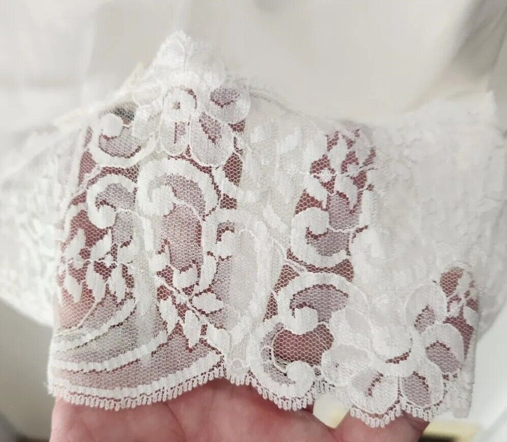 Nylon Slip APPLAUSE Knee Length Half Slip women’s size L Ivory Lace Vintage