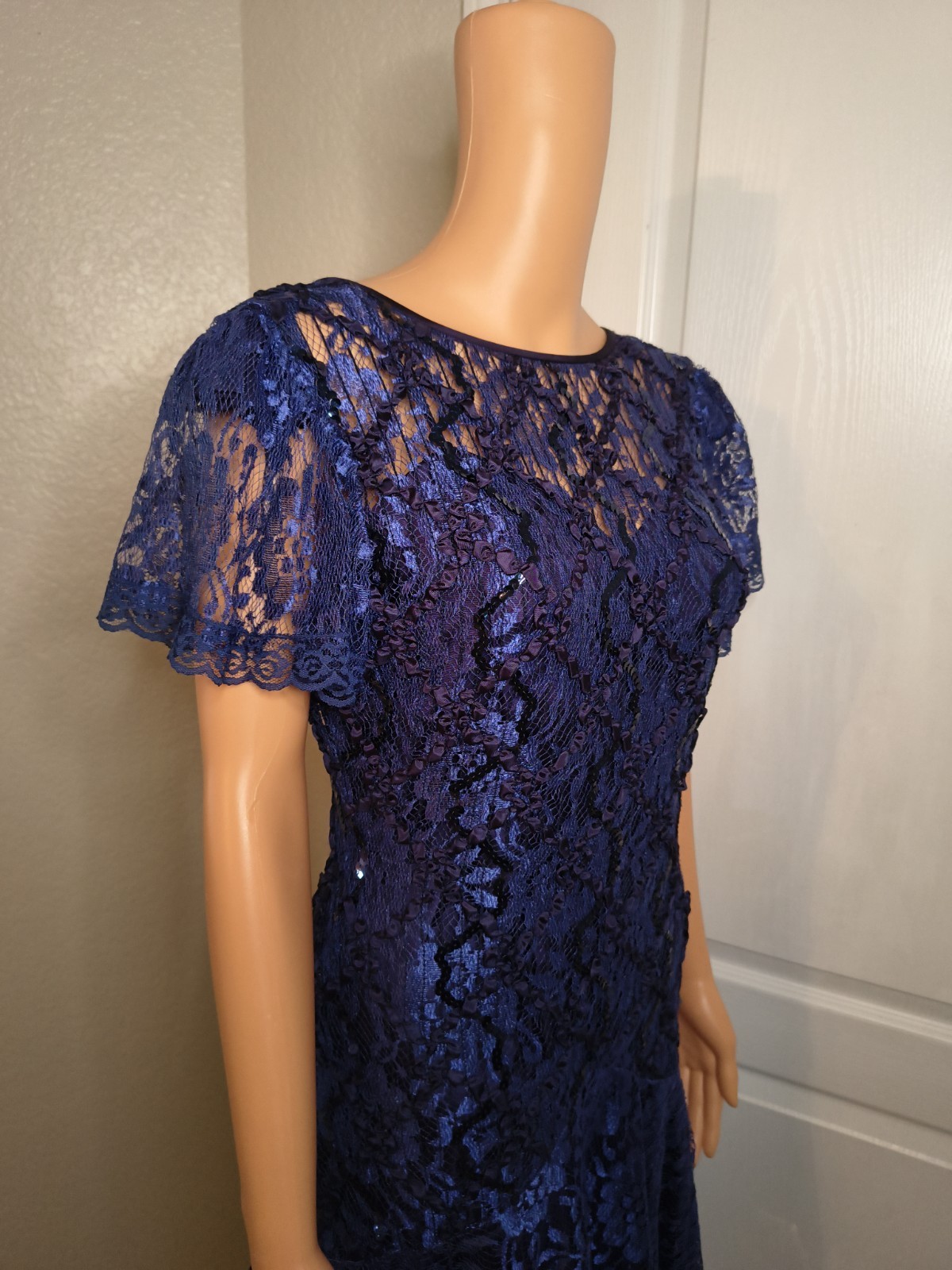 Vintage 80s Lace Drop Waist Dress Size 6 – Artsy Festival Sparkly Glam -DP29