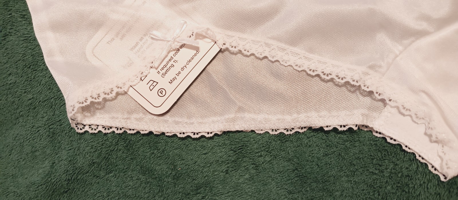 WOODS VINTAGE NYLON PANTY SZ 6 ? WHITE OPEN LEGS WITH BOW TRIM – ENGLAND #AU516