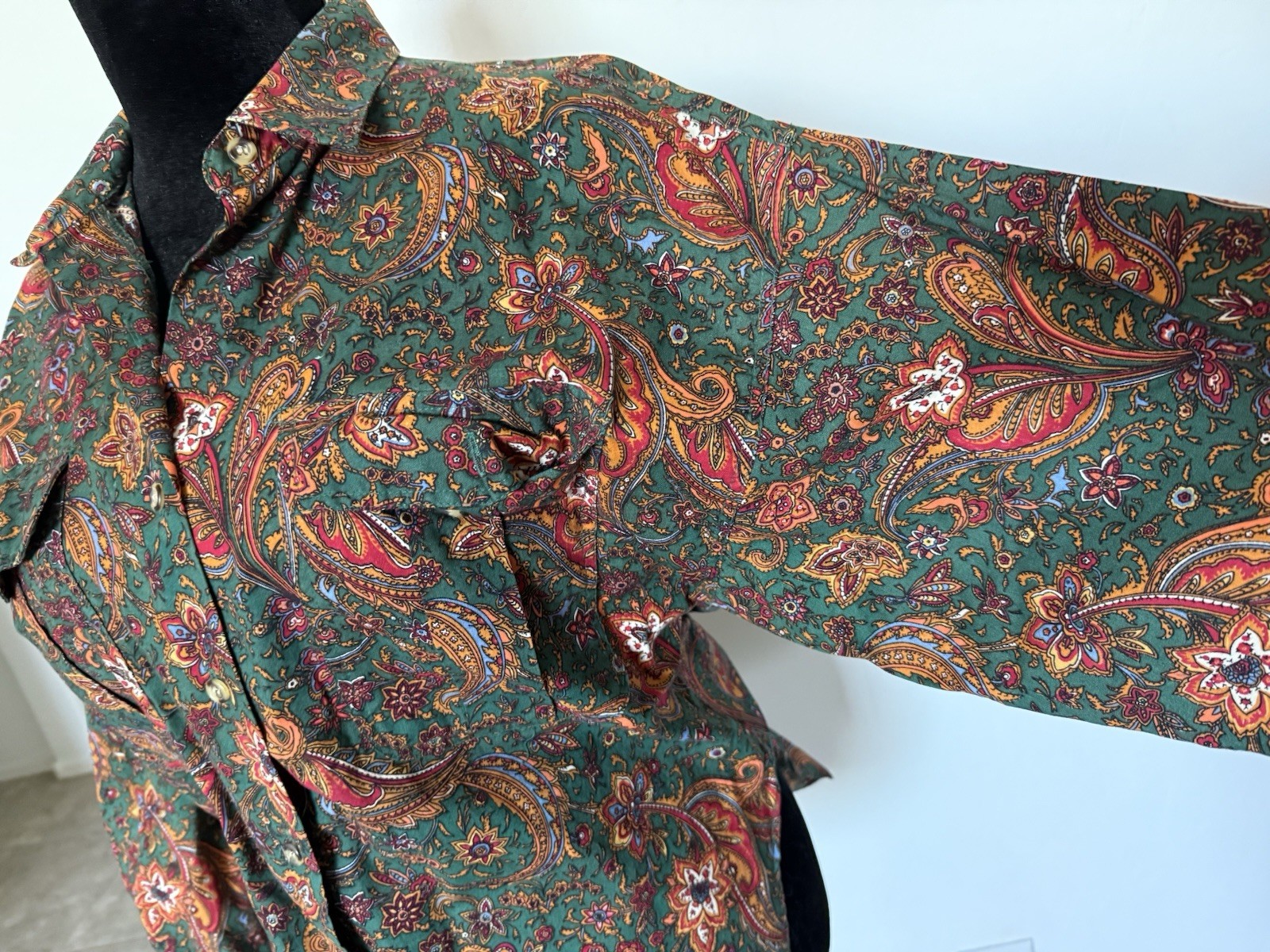 Vintage late 80s paisley blouse by “Cristina” Size M