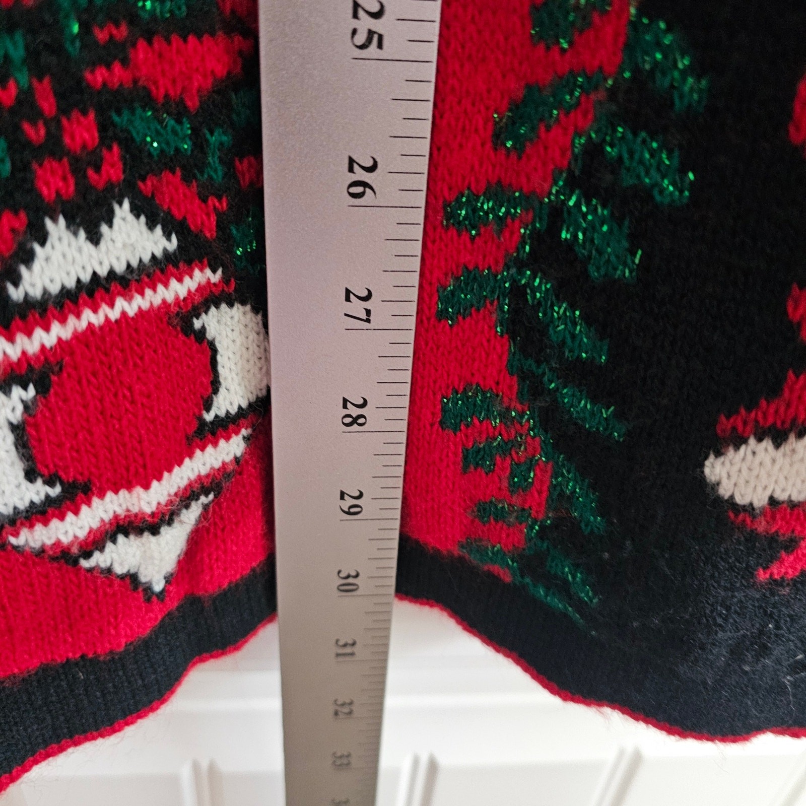 Vintage Christmas Sweater Women Size 1X Black Red Embroidered Ornaments Holiday
