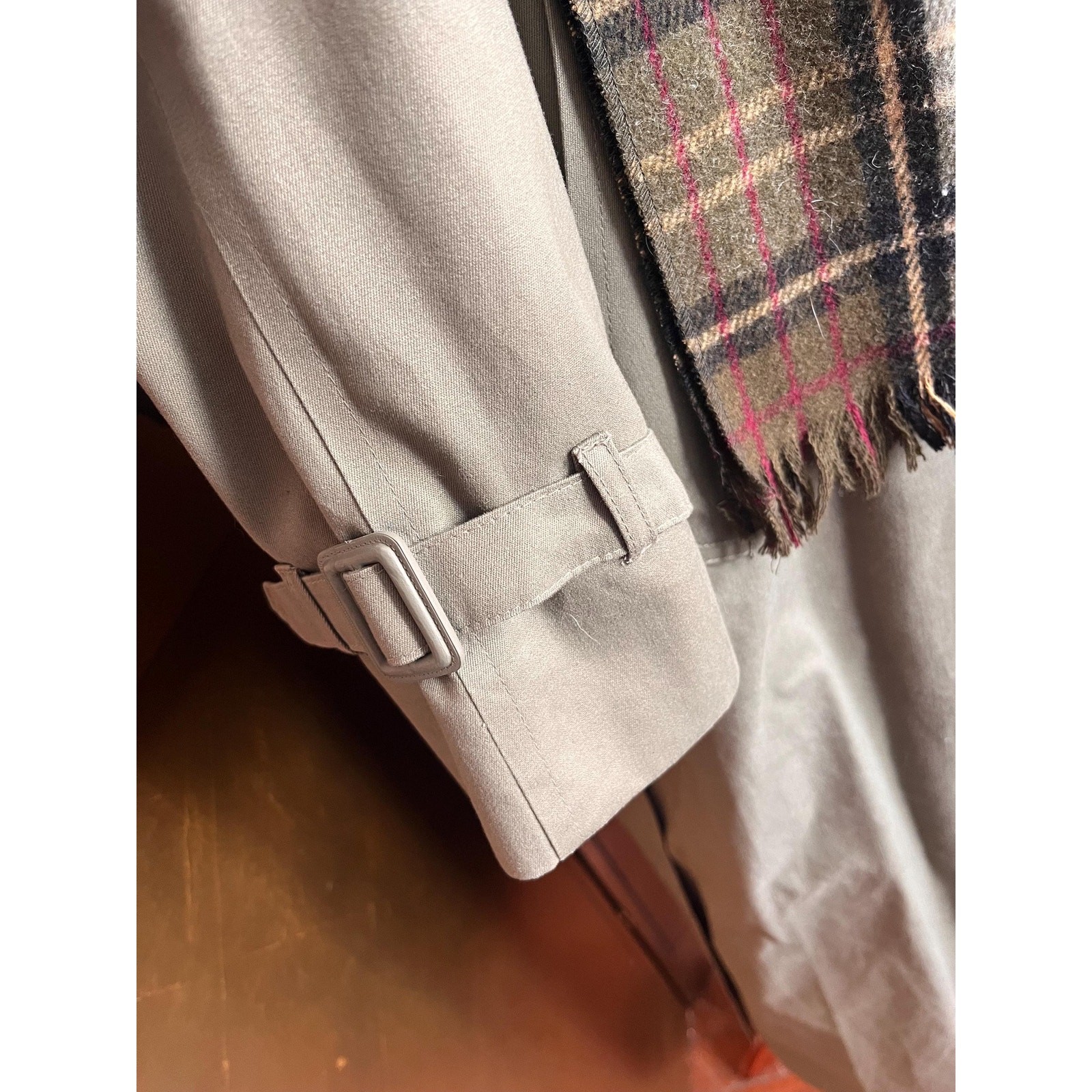 Limited Edition London fog trench coat in green, size 16