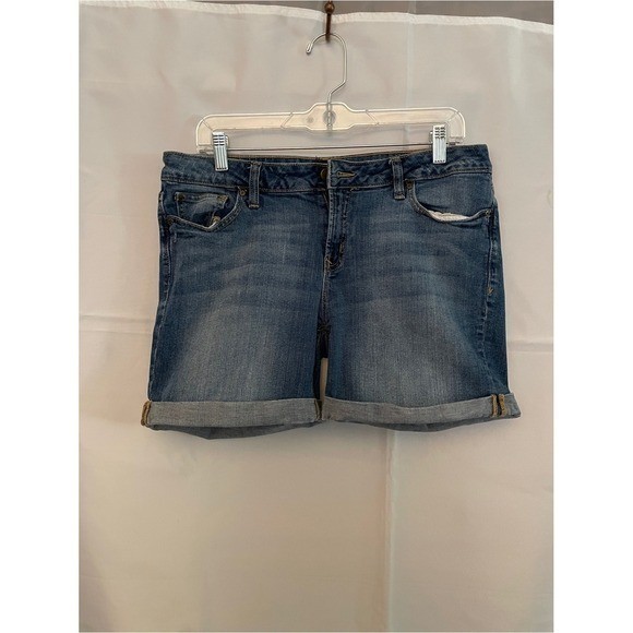GAP 1969 Jean Classic Roll-Cuff Denim Shorts – Blue Women
