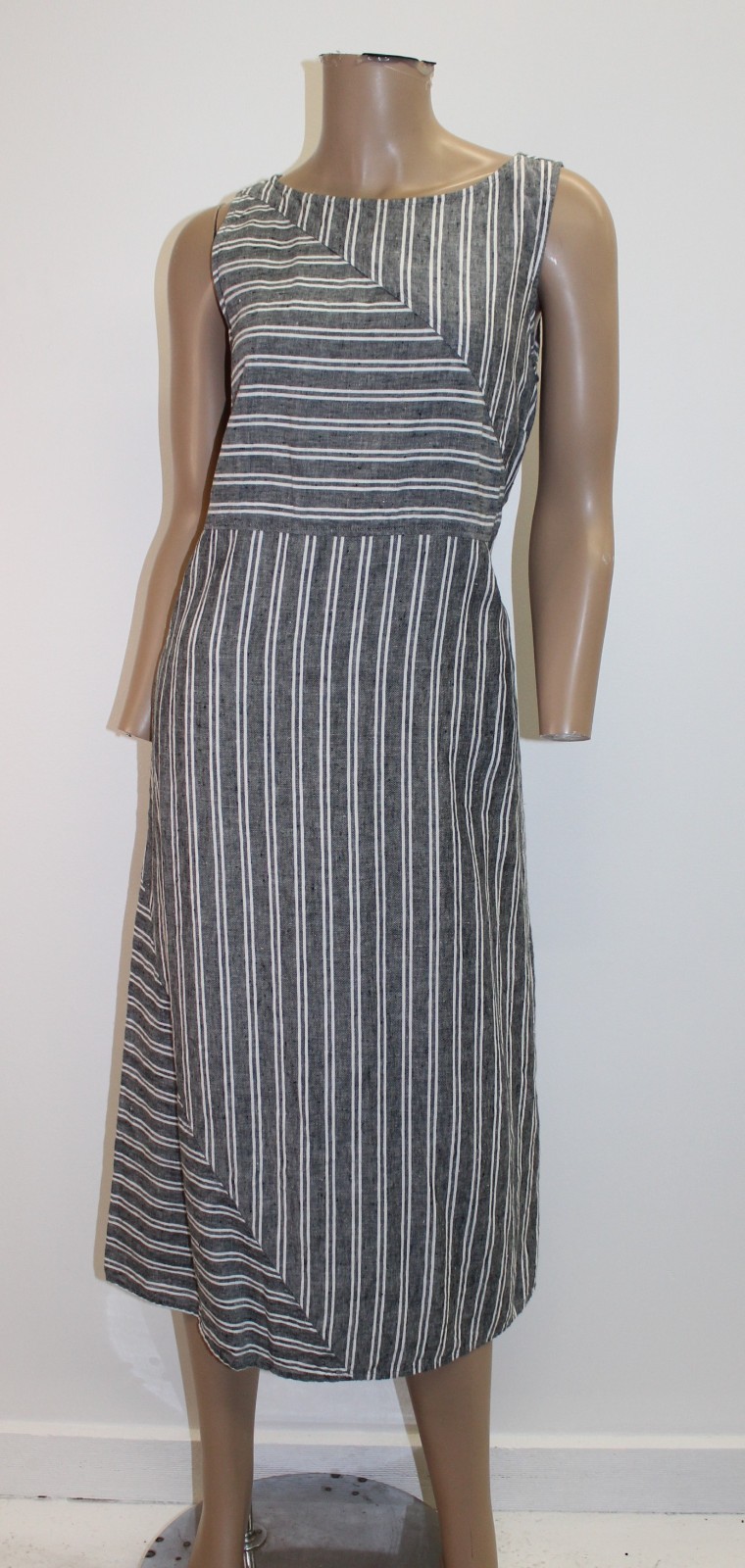 J Jill Love Linen Sleeveless Shift Dress, Gray Cream Striped 100% Linen Size M