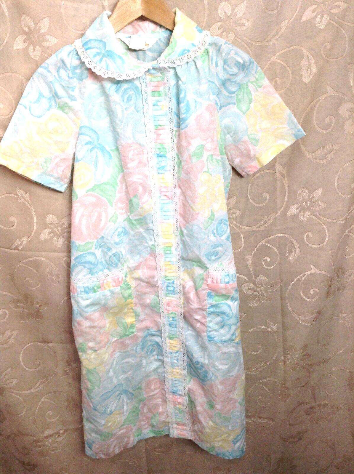 Vintage – Dan-Ellen – Womens – Nightgown – House Dress – Sz Small – Snap Buttons