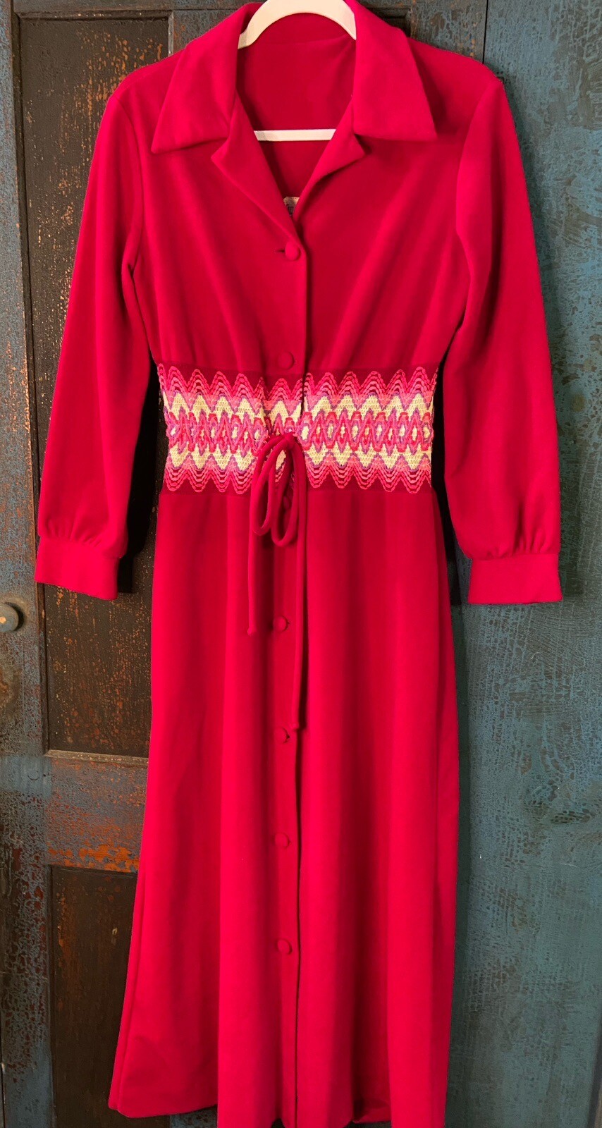 Vintage 1970’s At Home Wear for Van Raalte Button Robe Flame Stitch Boho Hippie