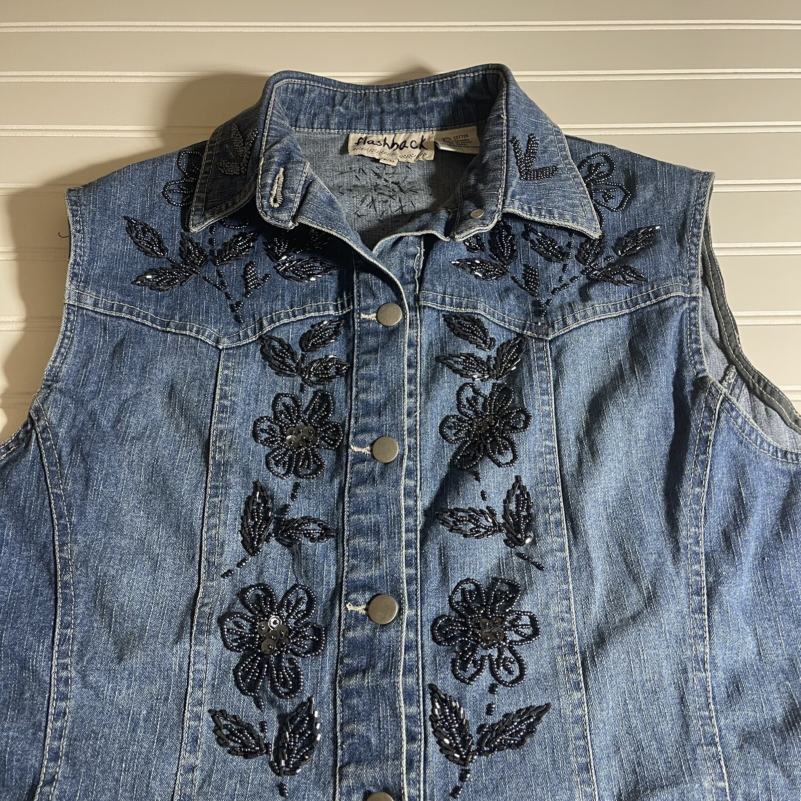 Flashback Vintage 1990’s Womens Beaded Floral Denim Jean Vest – Petite Medium