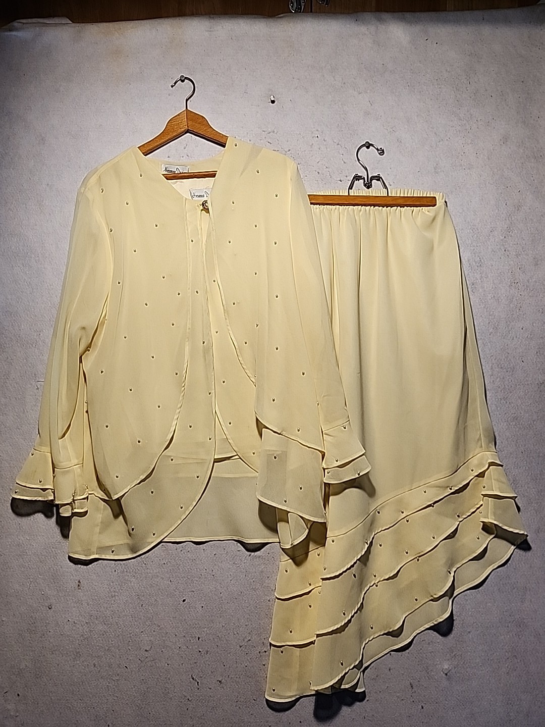 Vintage Butter Yellow Chiffon 3 Piece Skirt Set Wedding Faux Pearls Size XL USA