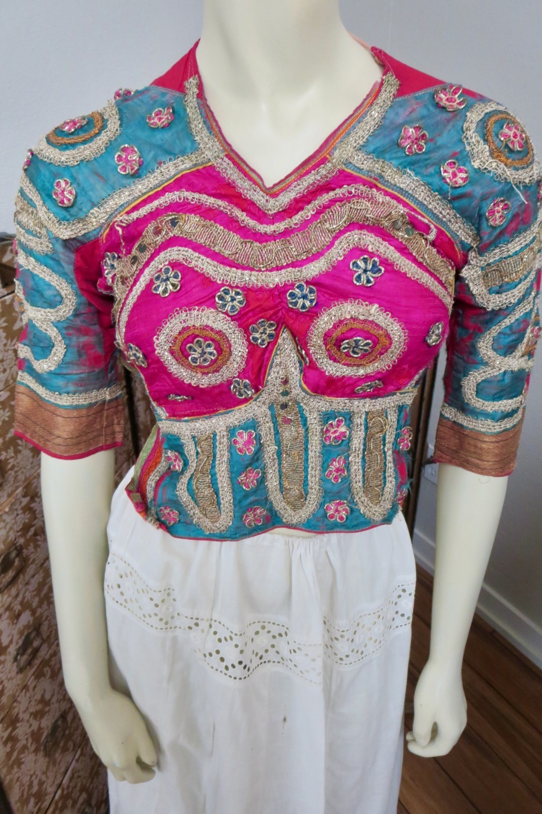 Antique Indian Choli Tribal Banjara Top Silk Metallic Thread Embroidery Backless