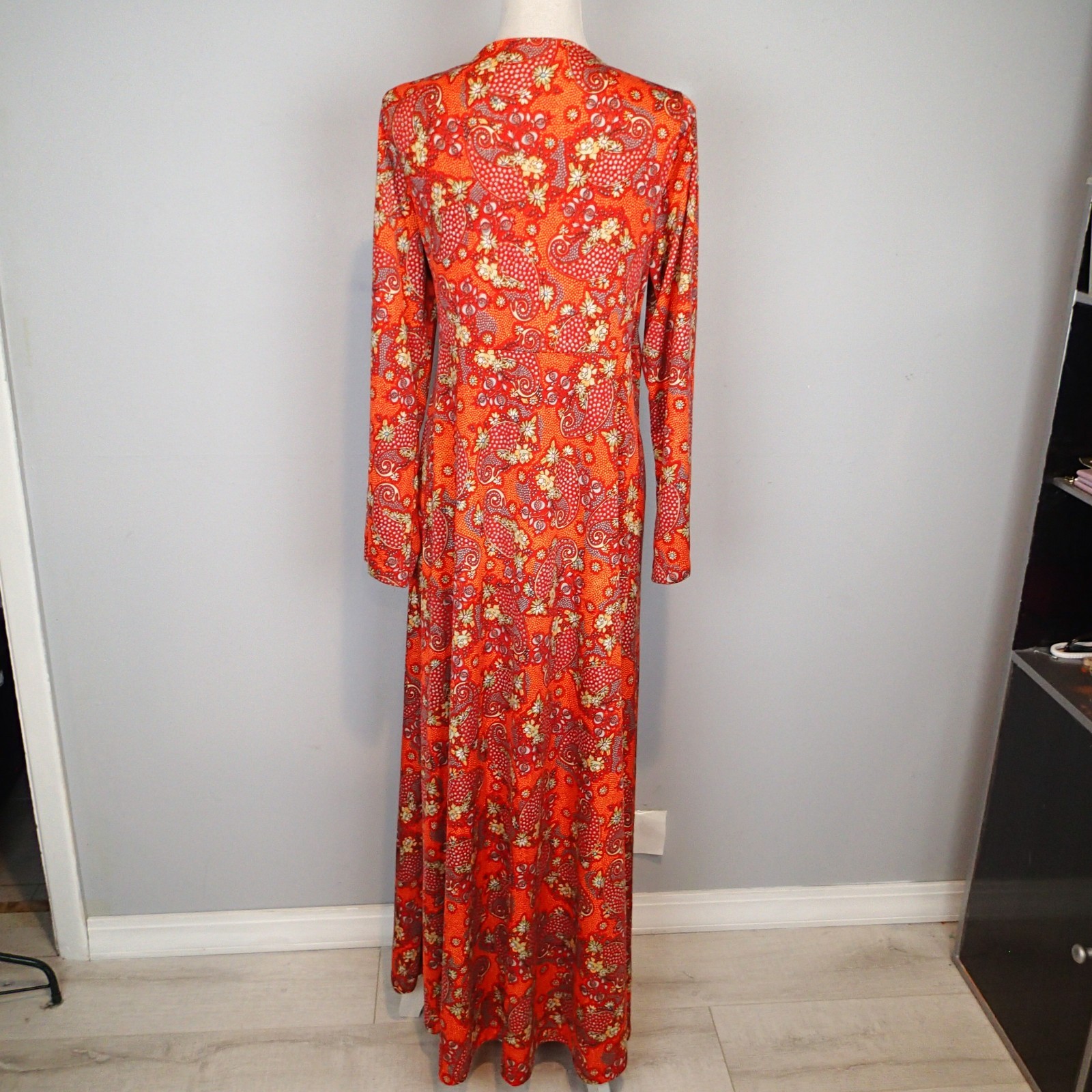 VTG 70s Sears Floral Maxi Wrap Dress Cottagecore Boho nylon 38/40 paisley orang