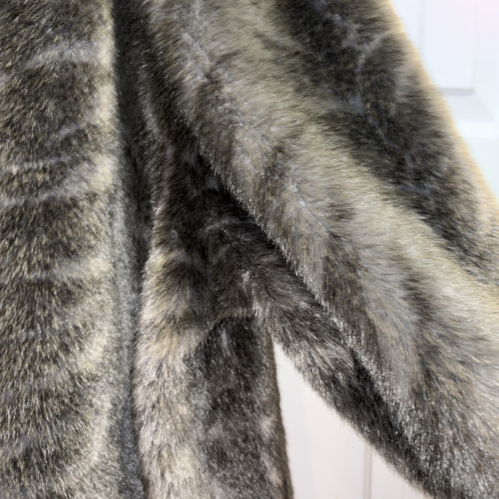 Vtg Hillmoor NY Faux Fur Swing Coat Chevron Animal Print Gray L/XL? Mob Wife