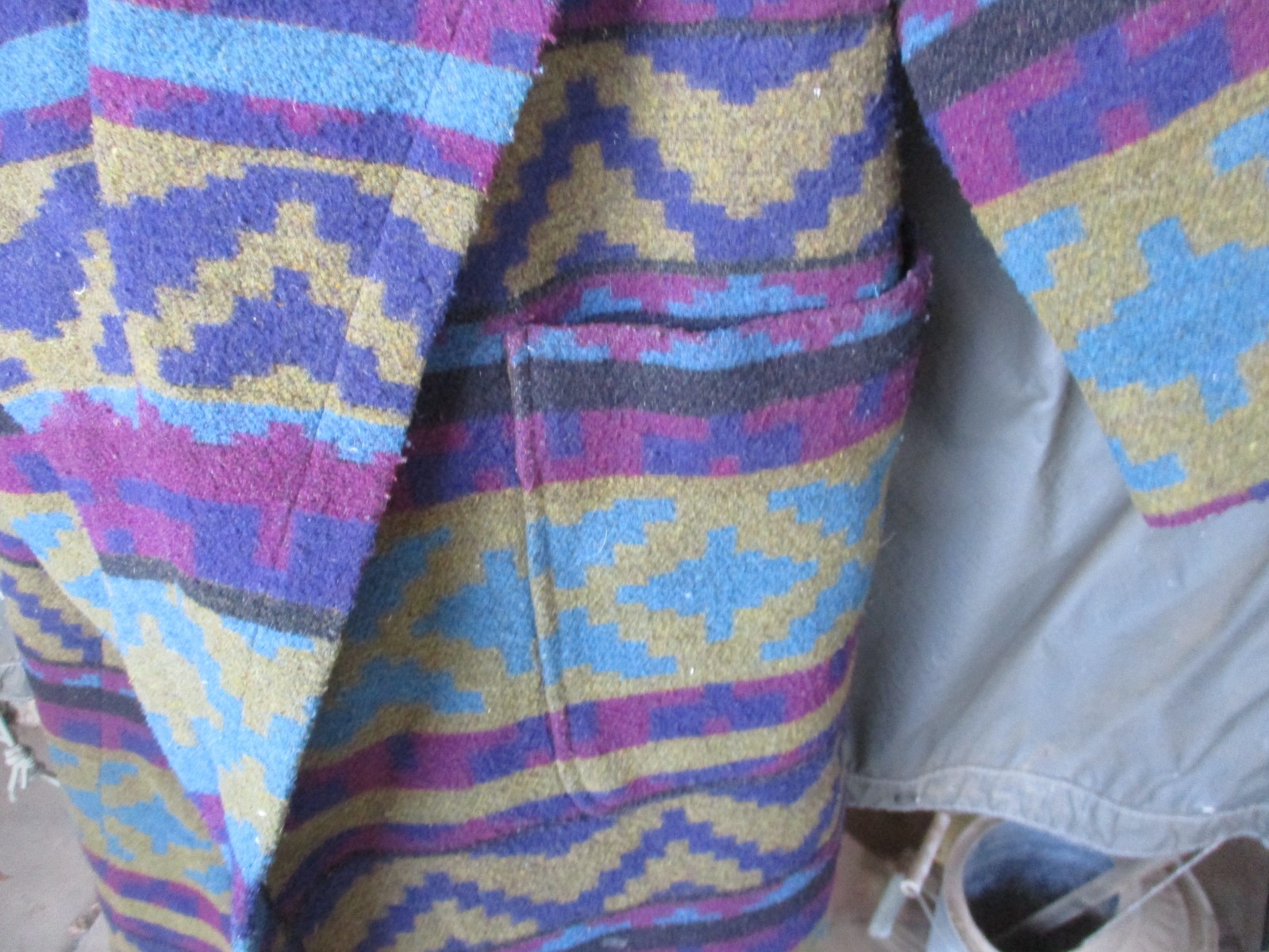 Vtg ABS, A.B.S. CALIFORNIA, Native Indian Blanket Wool Blend Robe Coat, USA made