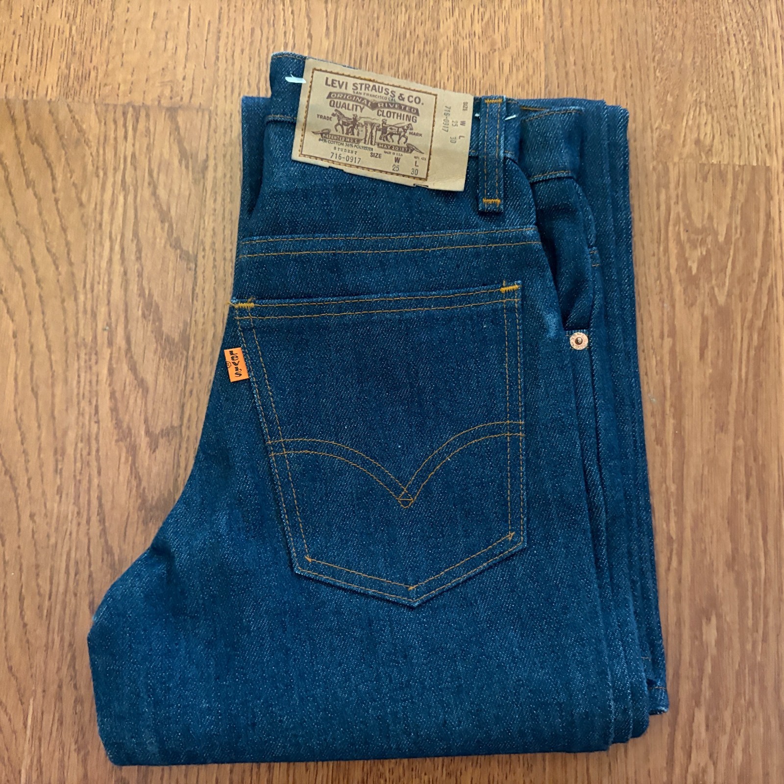 NEW 70s 80s Vintage Levis Student Denim 716-0917 Straight Leg Jeans 25 X 30