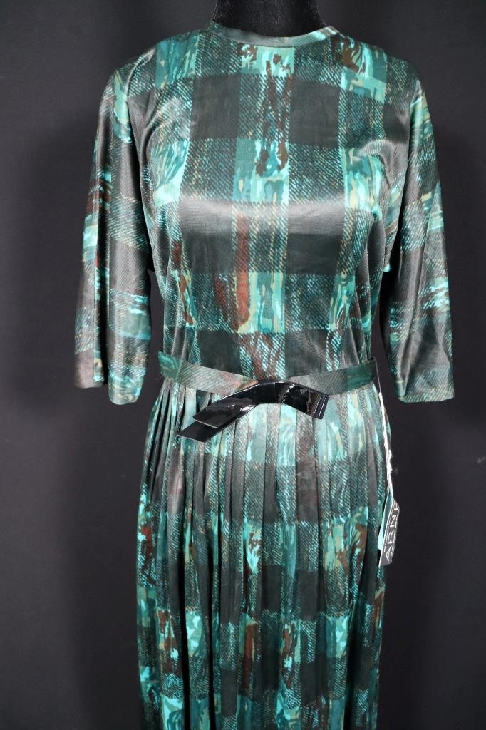 Vintage Deadstock 1960’S Never Worn Green Print Dress With Tags Size 8-10