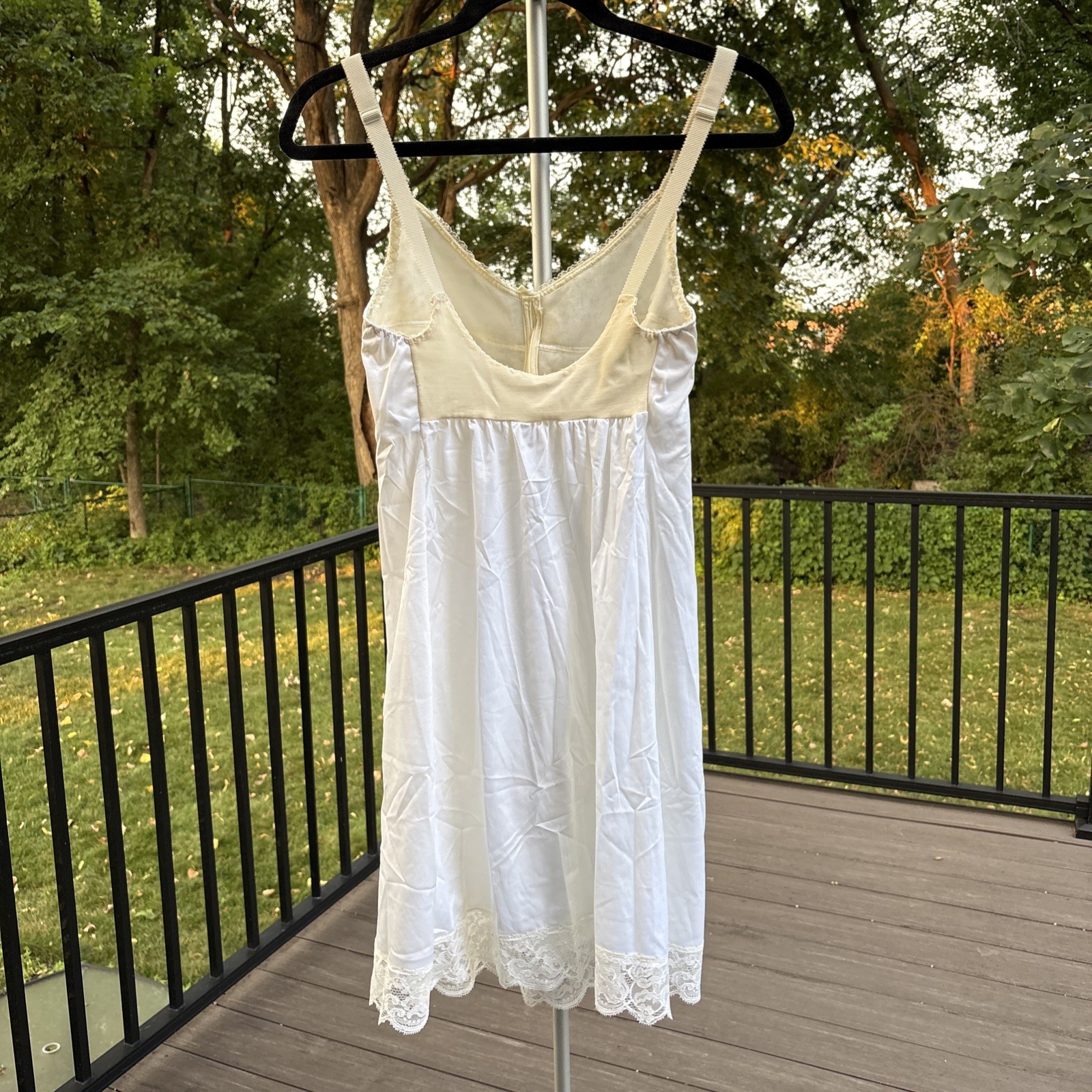 VTG Sexy Sears Underwire Short Slip Dress Adjustable Straps Lace Trim Sz 36D