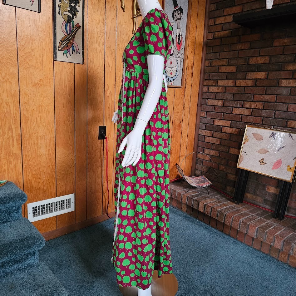 Vtg 70s Miss Centennial Belle Kansas Parade Novelty Apple Print Maxi Dress XS/S