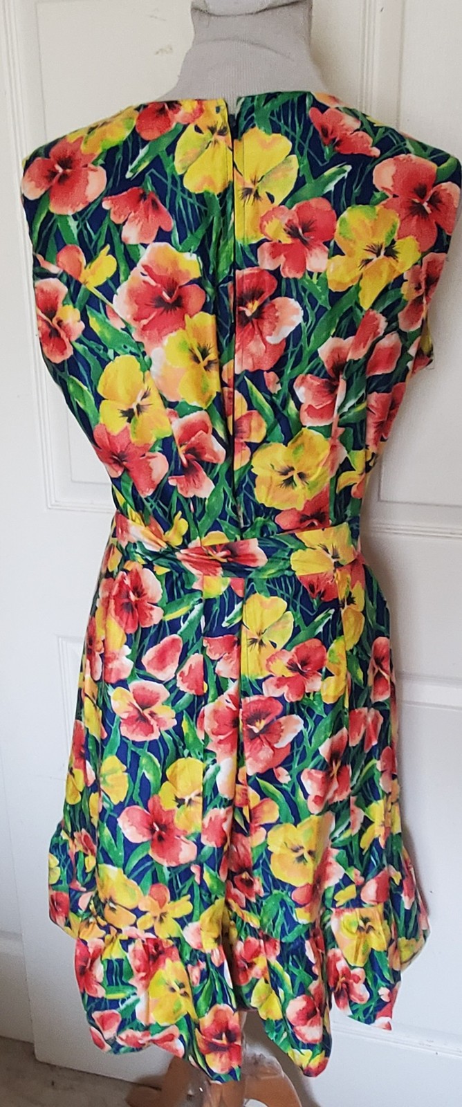 Vintage Bold Pansies Cotton Dress Liberty Circle Ruffled Hem B40 Size 18