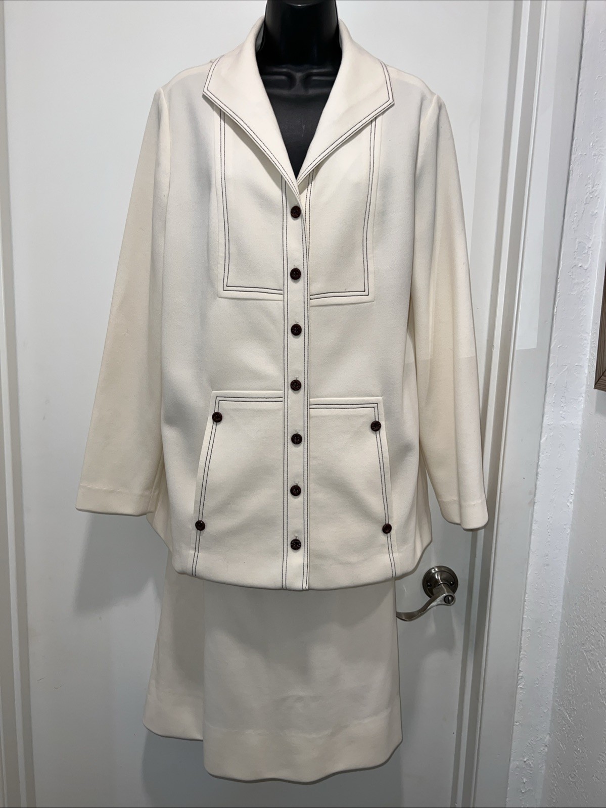 Vintage Custom Tailored By Nardis Of Dallas Blazer Jacket & Skirt Set Cream