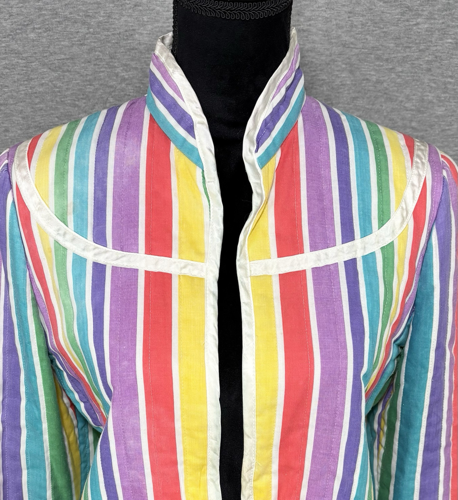 70s Quilted Rainbow Jacket Size Small Open-front Colorful Pride Vintage Pockets