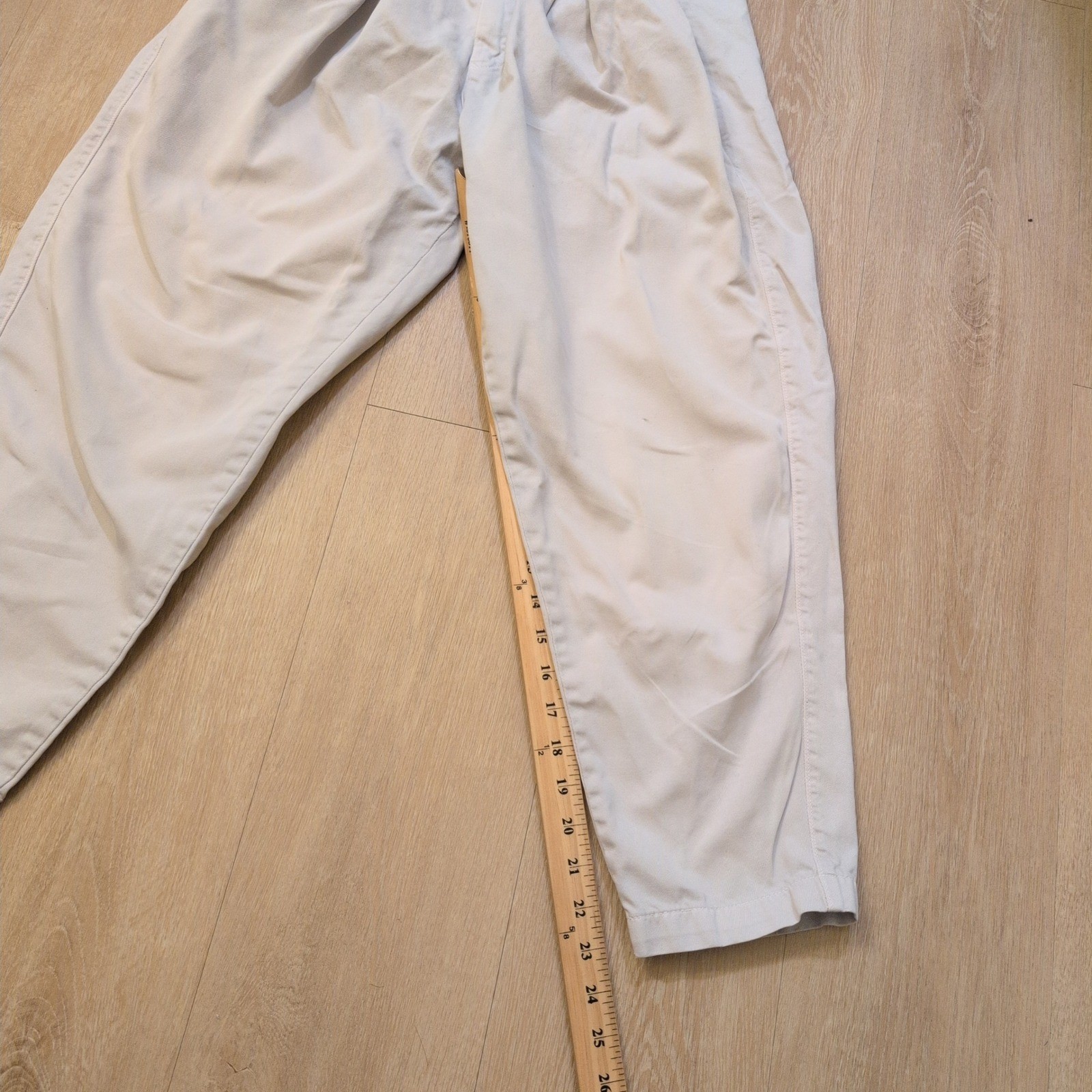VTG Marithe Francois Girbaud Women Size 9/10 Pleated White Ankle Pants