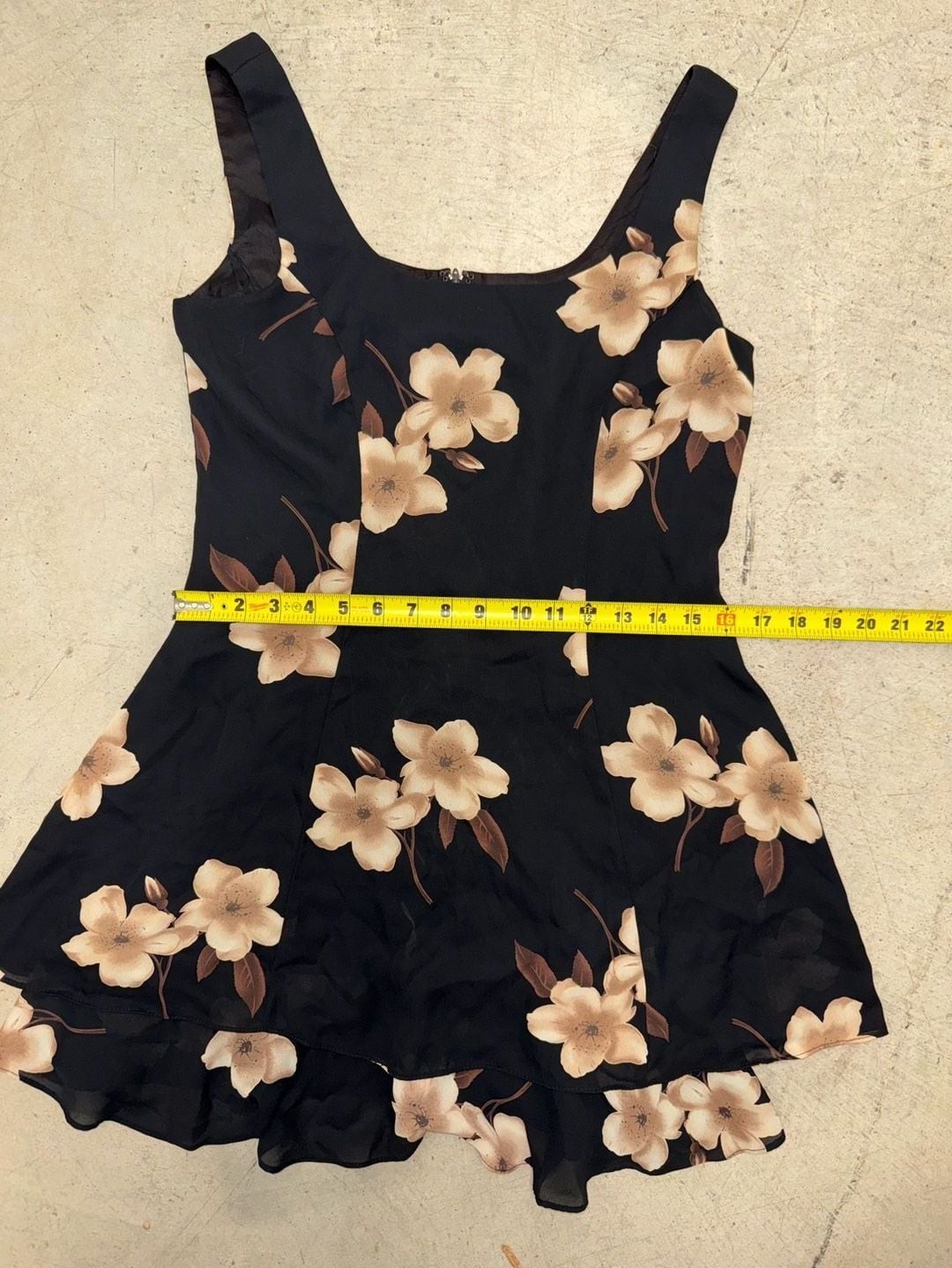 Vintage Hampton Nites Petites 90s Black and Cream Floral Layered Mini Dress Size