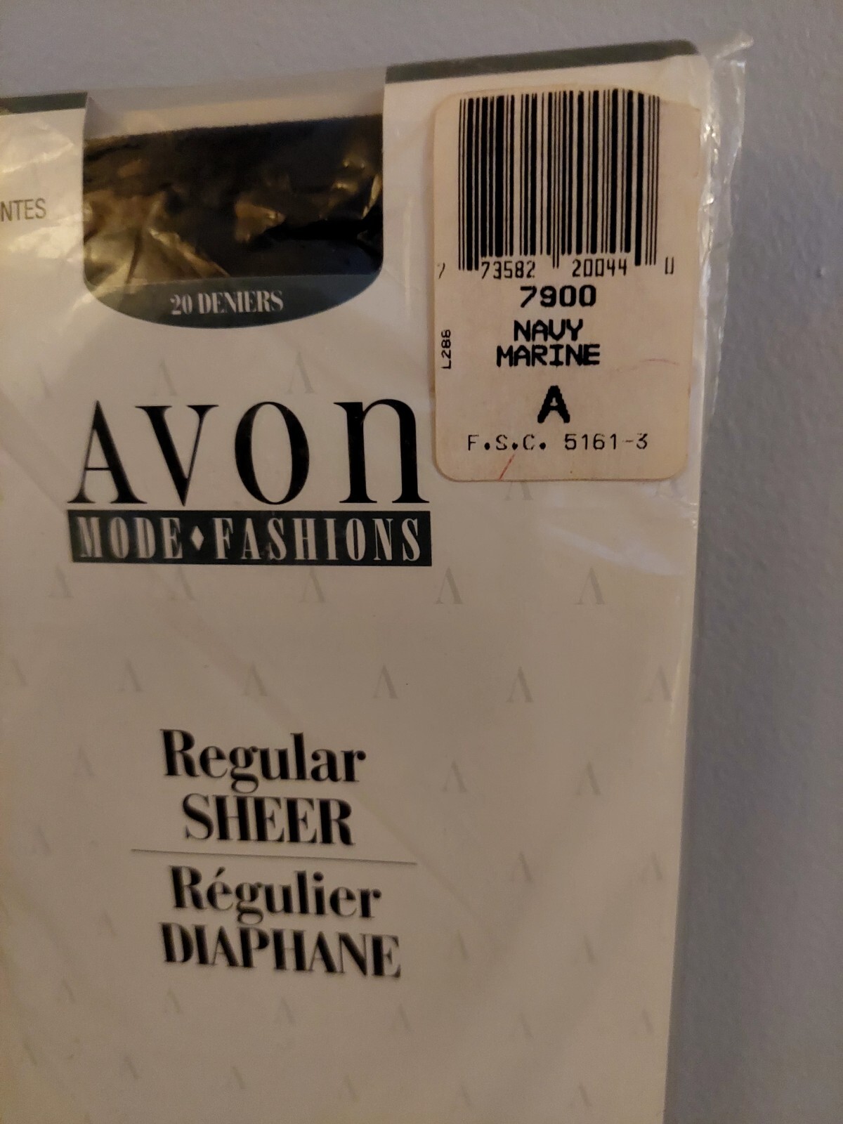 Vintage Pantyhose Avon Fashion Regular Sheer Size A Color Navy BDR2