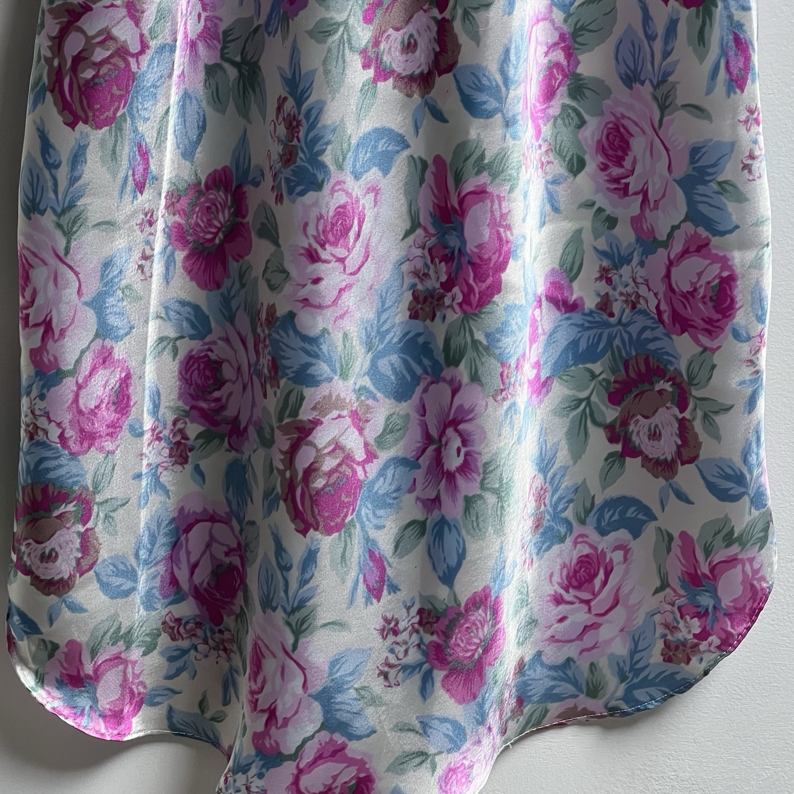 Circa 2000 Pink Roses Nightie Satin M