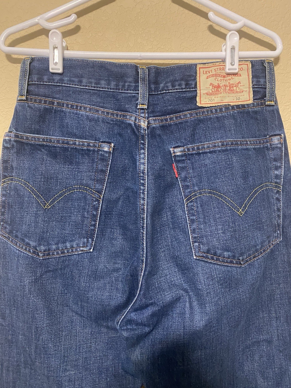 701 Levi’s Big E Hidden Rivets Selvedge Denim Jeans High Quality Women’s 30×28