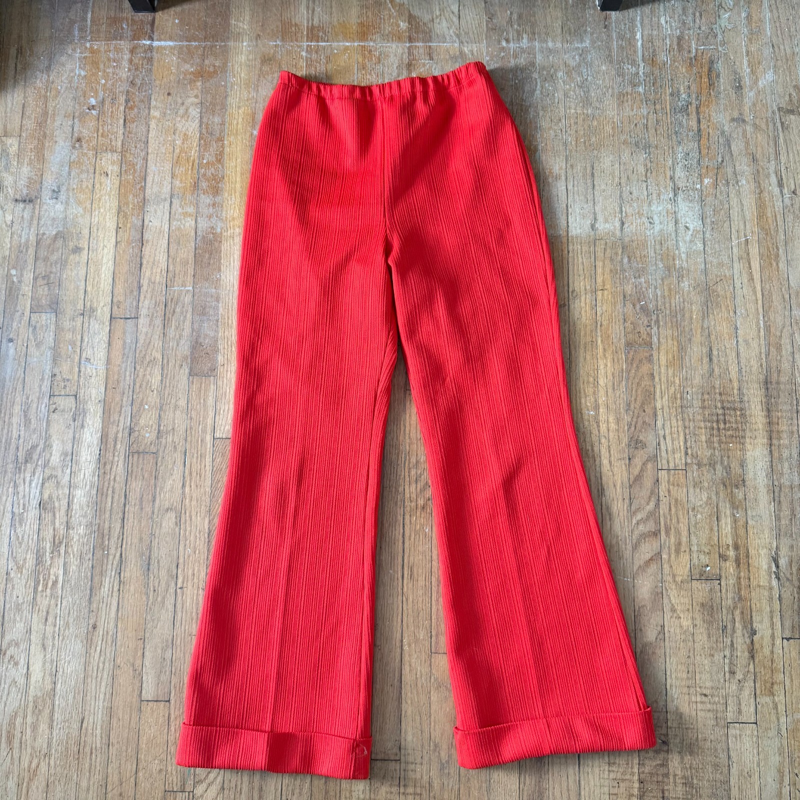 cherry red ribbed pleated 70s bell bottom pants with elastic waist 24-30″ waist