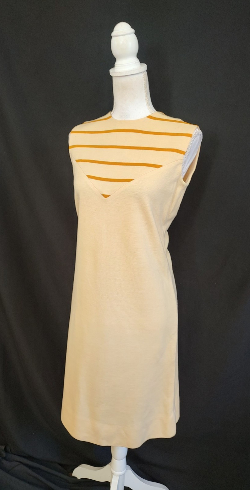 60s Vintage Dress Laura Aponte MCM Mod Space Age Shift Merino Wool Italy Beige L
