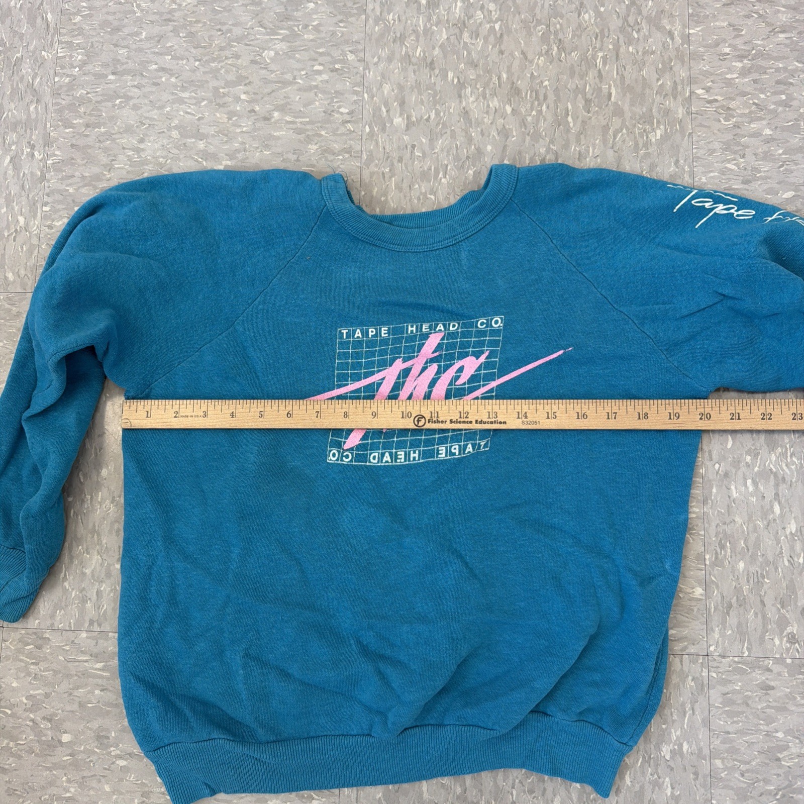 Vintage USA 1980s Teal Crewneck Sweater Crop Top Size L THC Tape Head Co.