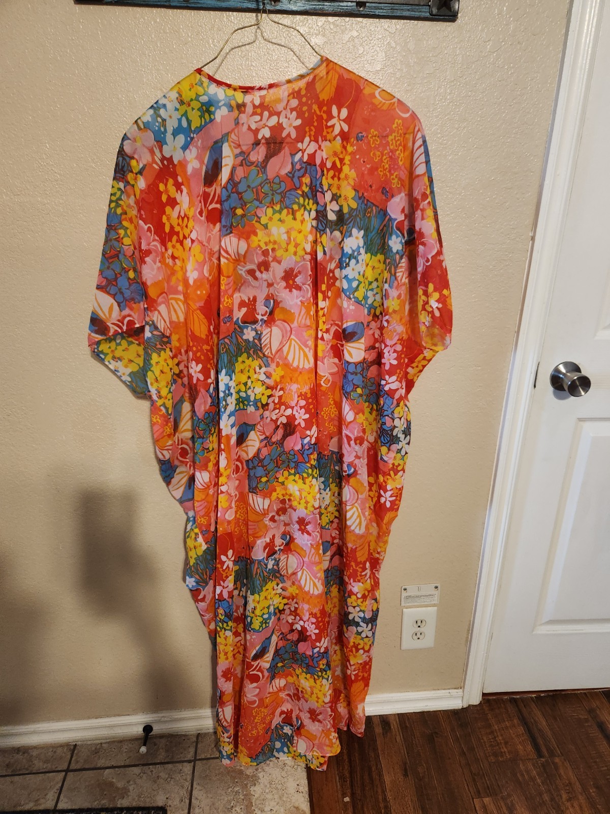Vintage 60s Mod Bright Floral Print Kaftan Mumu Hippie Dress By Leo Naroucci HTF