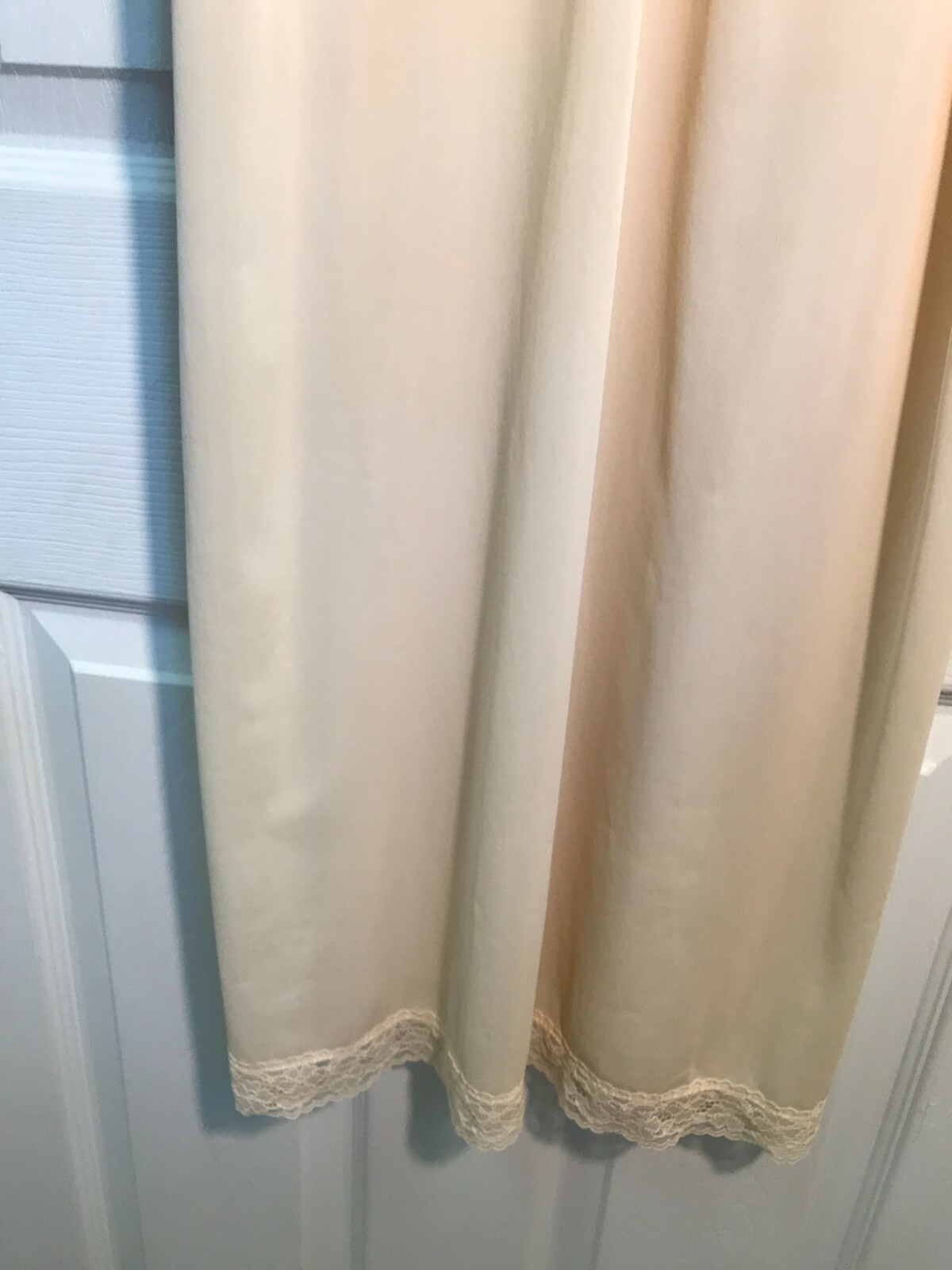 sz 36 ttall full slip Vanity Fair beige chest 34” 43” adjustable stra