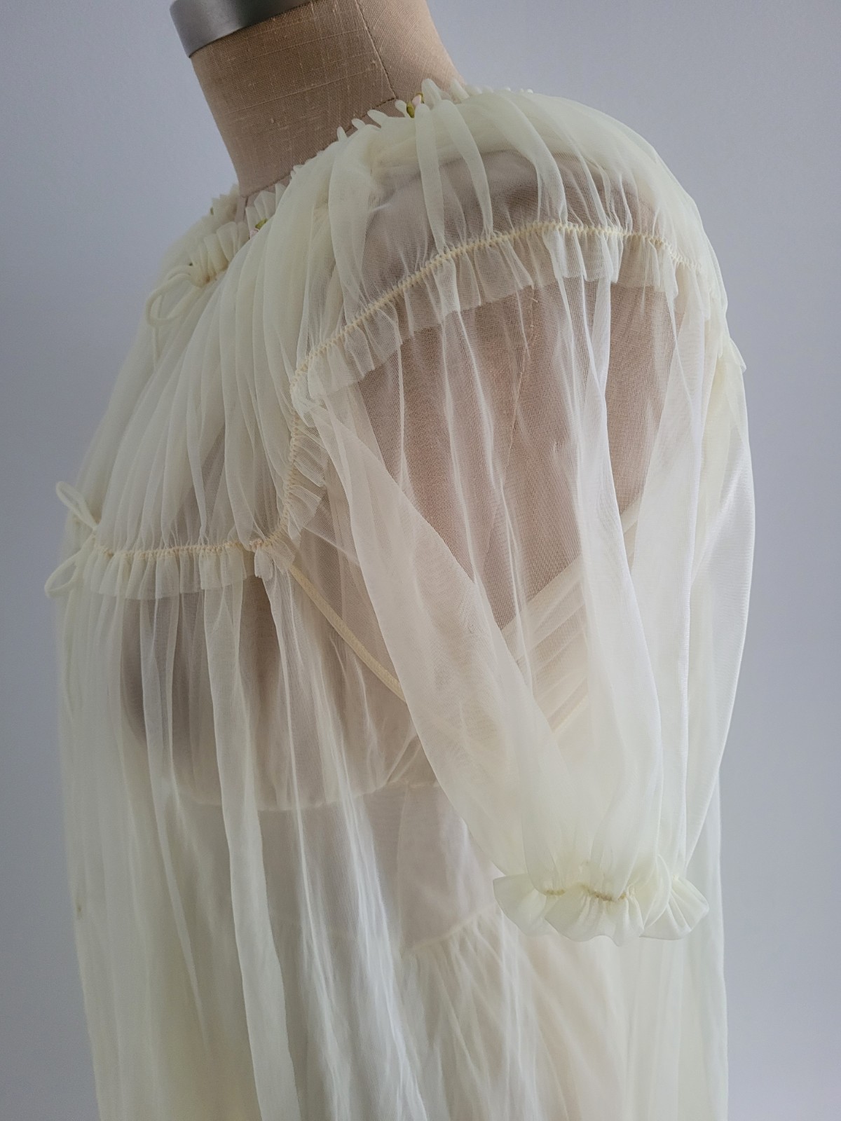 Vintage Amourelle Peignoir Set Babydoll Sheer Yellow Chiffon Nightgown Robe S
