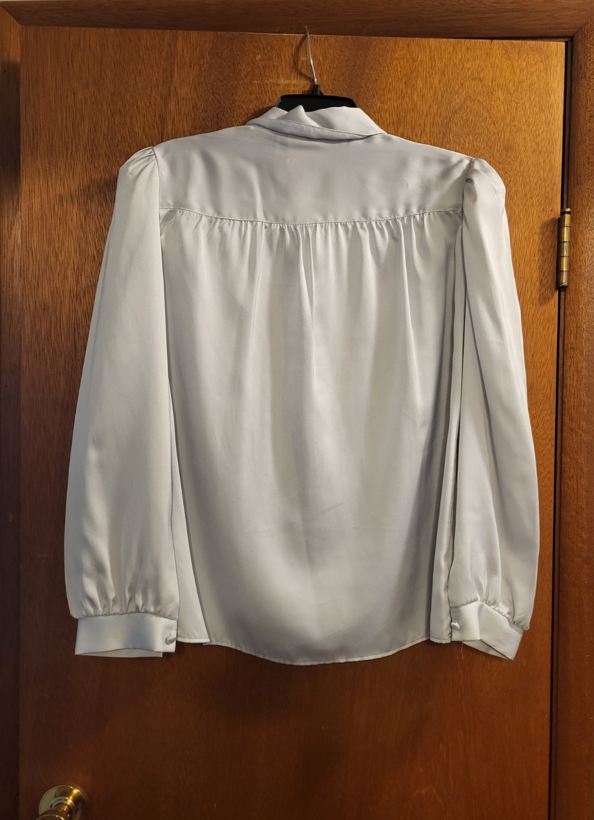 Vtg Cristin Stevens Blouse Gray Silky Long Sleeves Button Up 46″ Bust