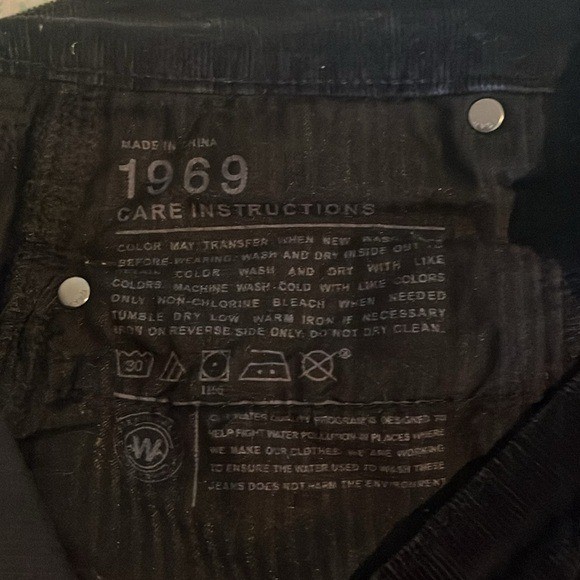 Gap | True Black 1969 Mid-Rise Real Straight Corduroy Pants Size 29/8 Classic