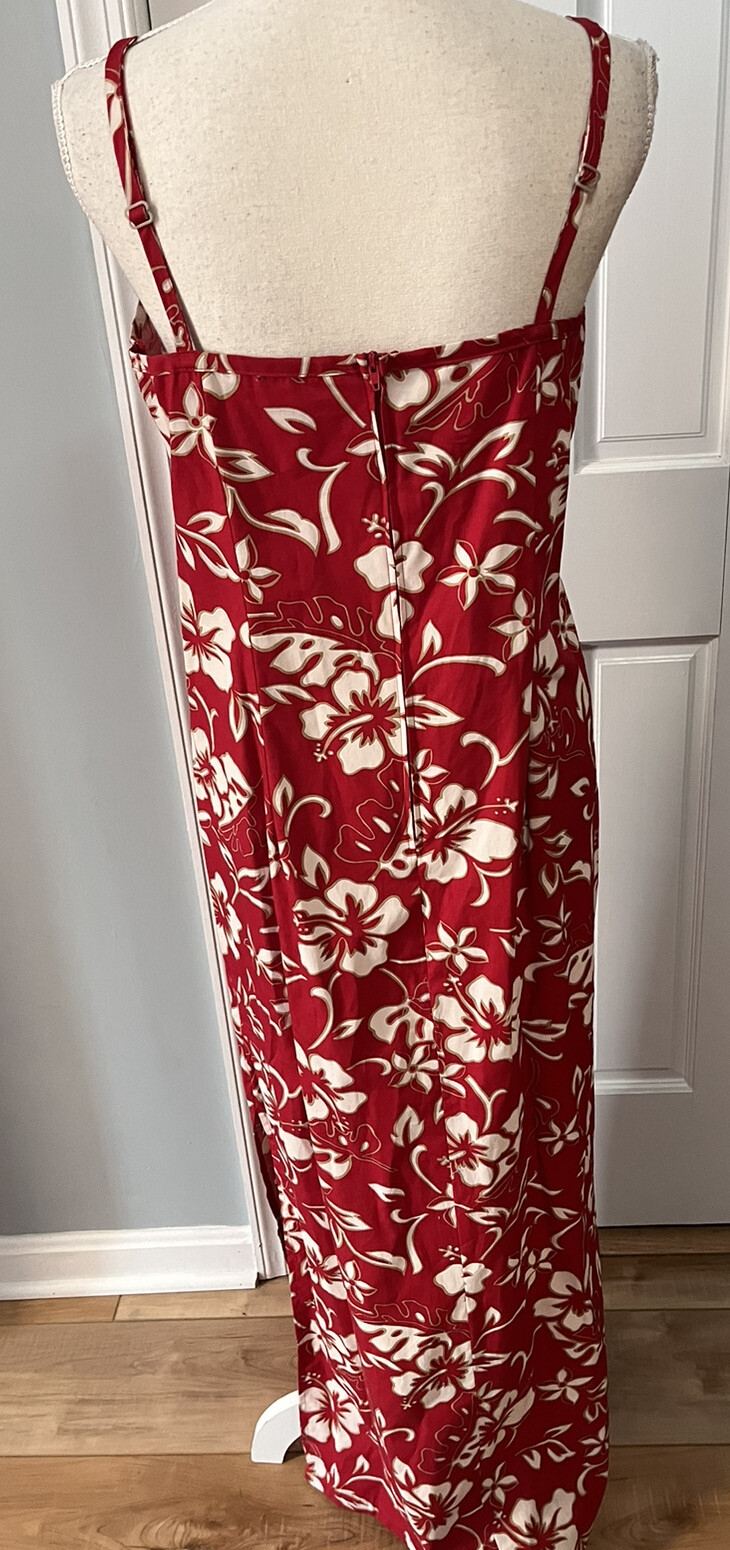 VTG Hilo Hattie Hawaii Long Sleeveless Dress Red White Floral 30” Waist 36” Hips