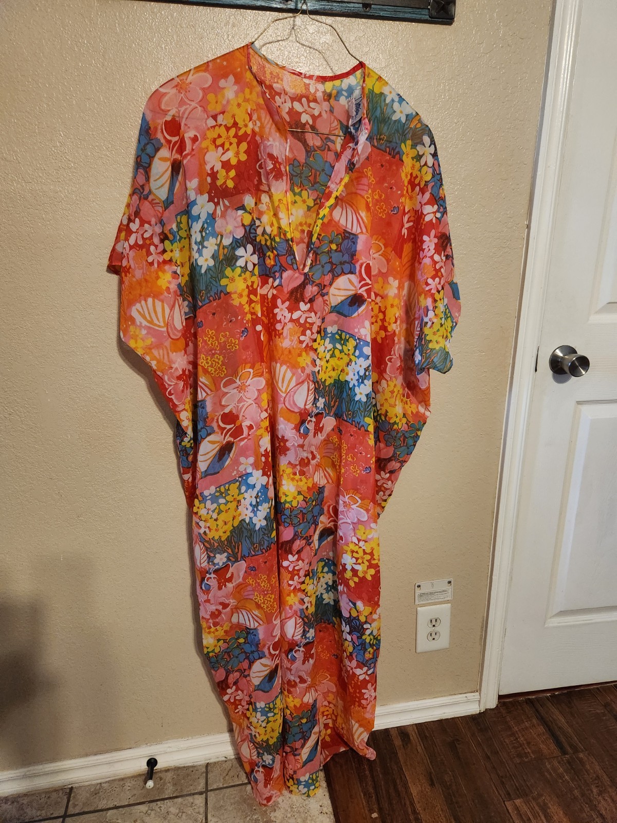 Vintage 60s Mod Bright Floral Print Kaftan Mumu Hippie Dress By Leo Naroucci HTF