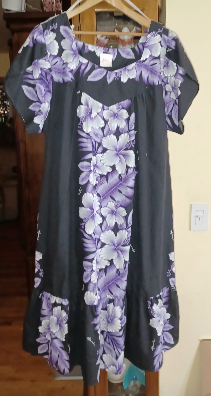 Vintage Kalena Fashions of Hawaii Purple Floral Print Muumuu Dress size X-Large