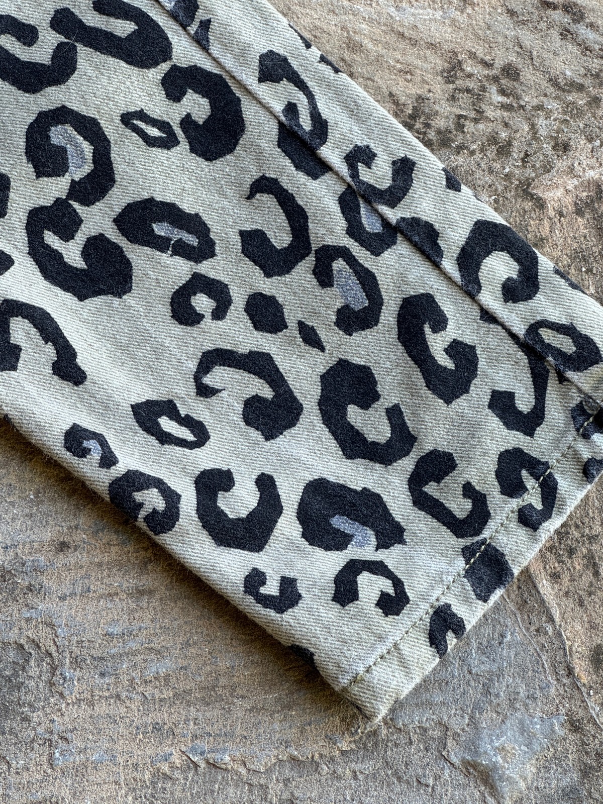 Vintage 80s 90s Georges Marciano GUESS USA Leopard Print Jeans