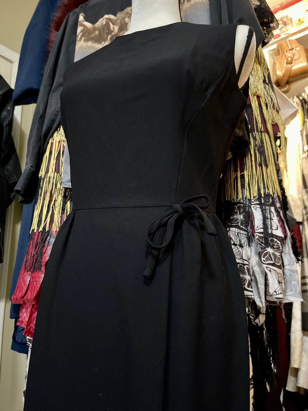 Helen Whiting 1950’s Vintage Audrey Hepburn Cocktail Sheath Dress Small