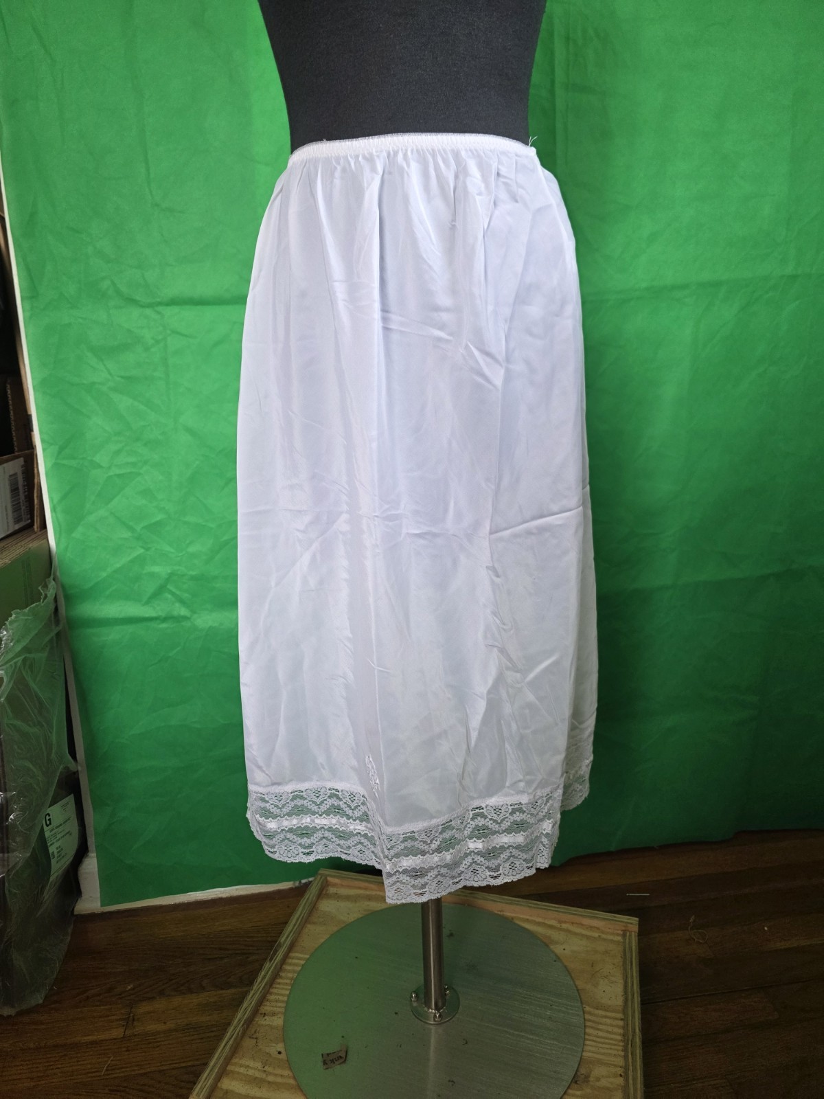 Christian Dior Vintage White Vintage Petticoat Skirt Slip W Embroidered Logo M