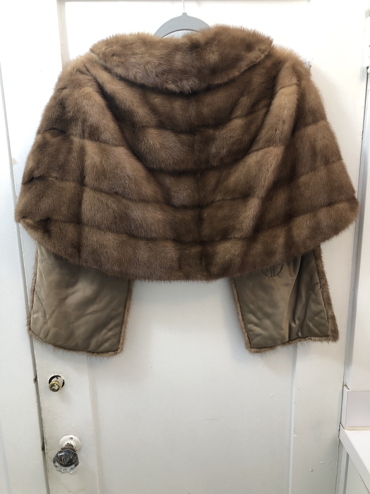 Antique McInerny’s of Honolulu Women’s Fur Stole Vintage