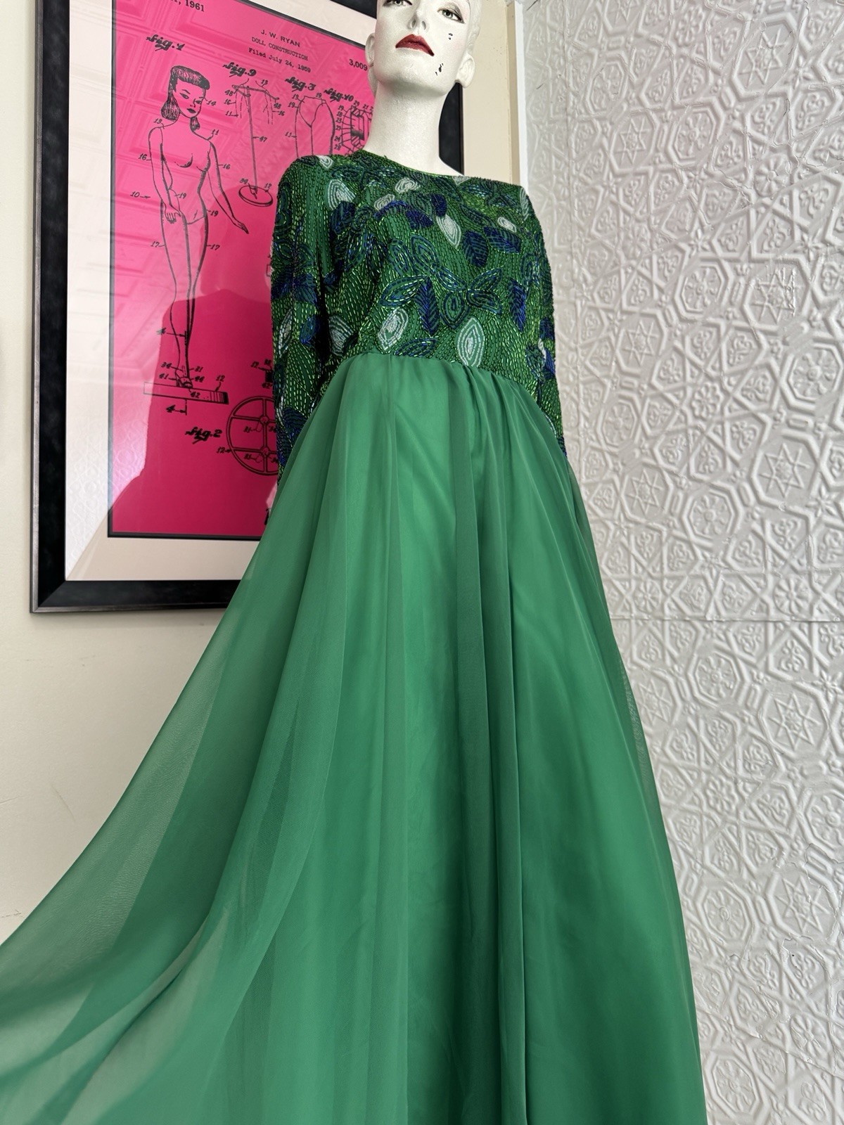 1980s Green Beaded Chiffon Cocktail Dress-Floral-Foliage-Glam-Hollywood-S/M
