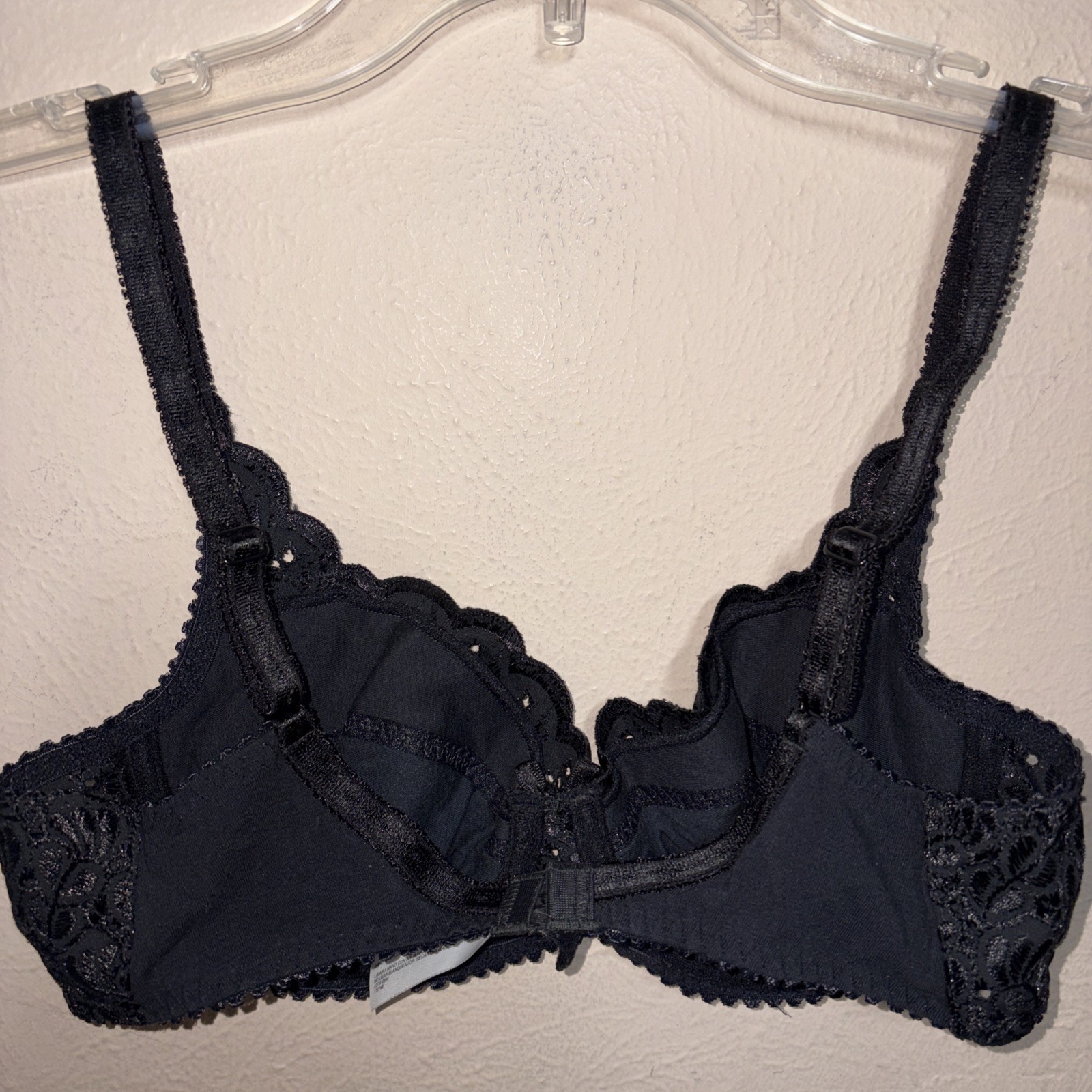 VTG Delicates 34C Bra Black Embroidered Lace UW Sexy Romantic 11935 No Pads
